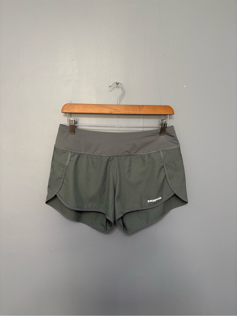 Patagonia | Teal Shorts | Size Medium